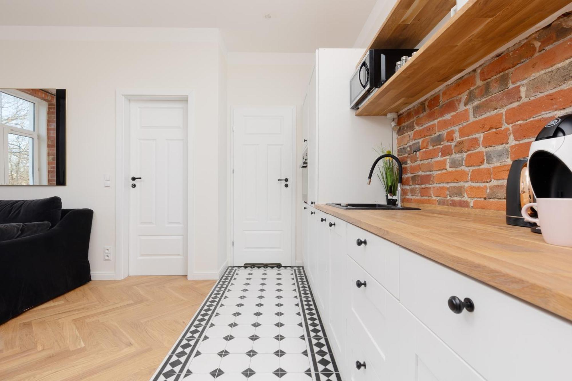 Warsaw Park View Comfortable By Renters Apartment Pruszkow