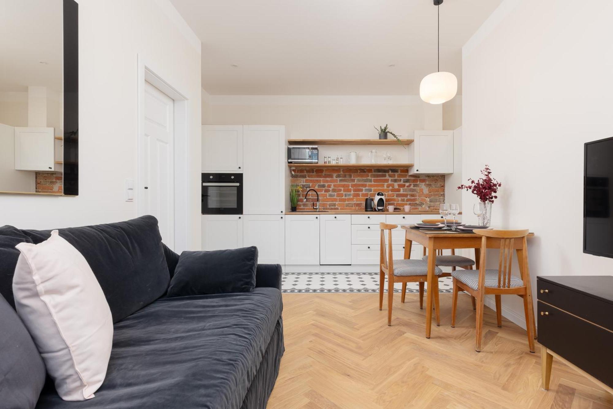 Warsaw Park View Comfortable By Renters * Pruszkow